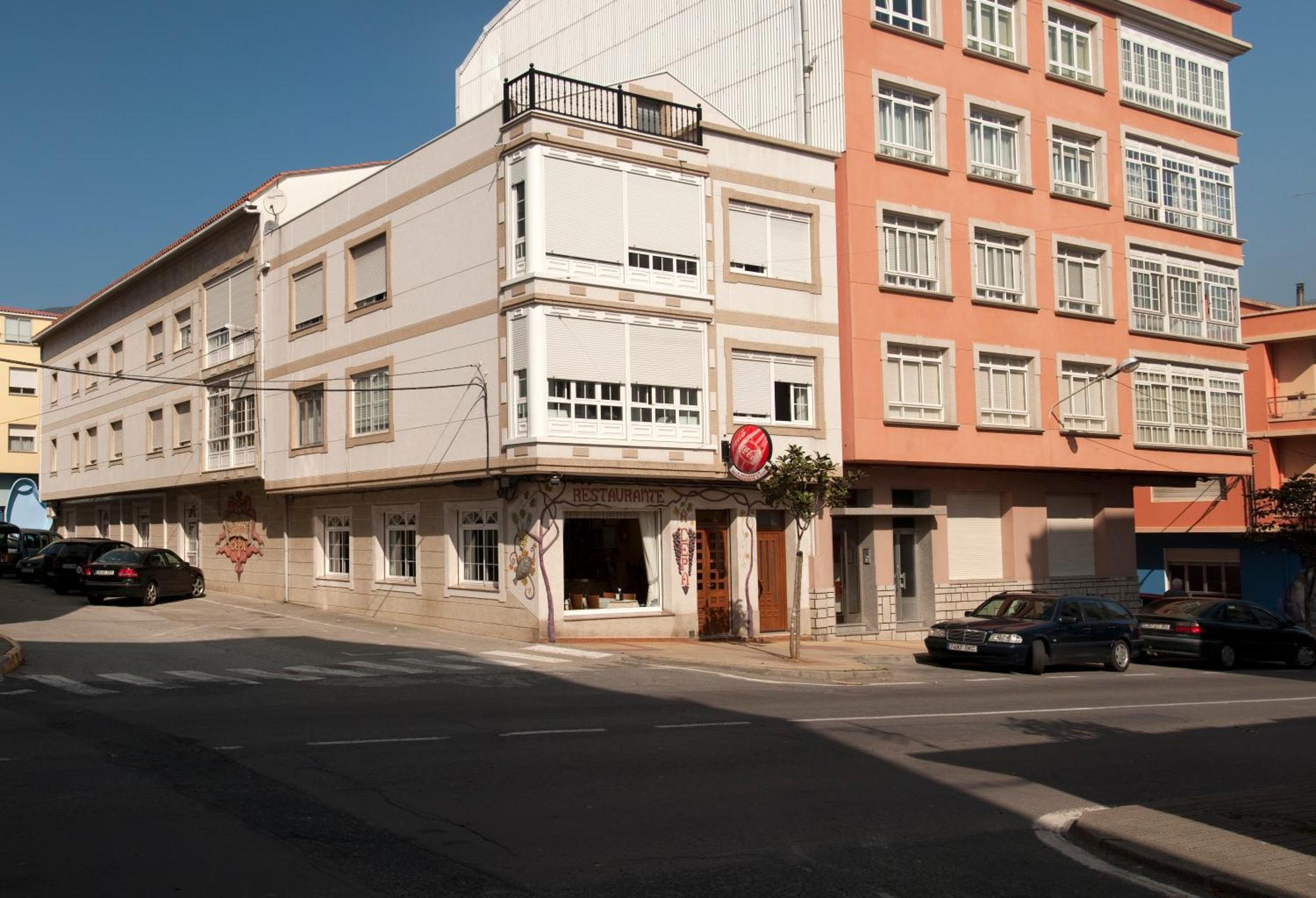 Hostal Restaurante La Cepa Cariño エクステリア 写真